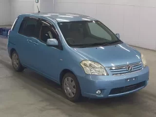 TOYOTA RAUM