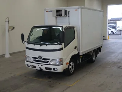 TOYOTA DYNA