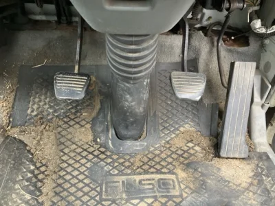 MITSUBISHI FUSO CANTER GUTS