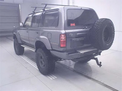 TOYOTA LAND CRUISER