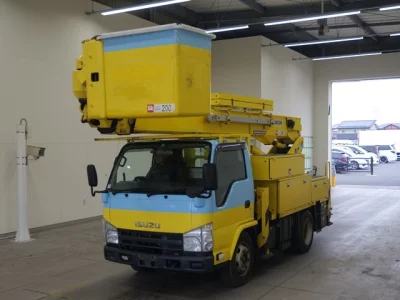 ISUZU ELF