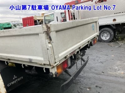 MITSUBISHI CANTER
