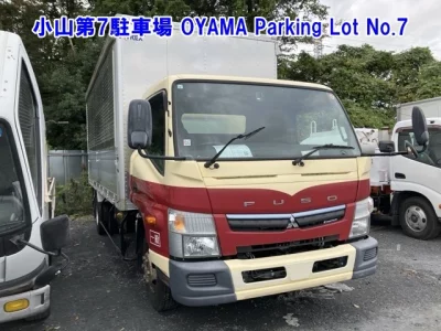MITSUBISHI CANTER