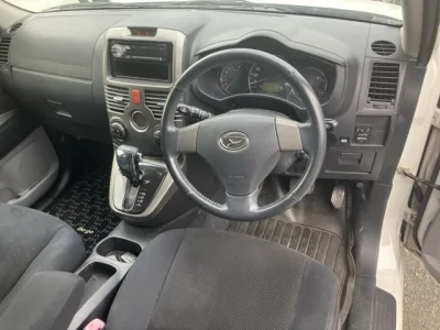DAIHATSU BEGO