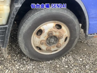 MITSUBISHI CANTER