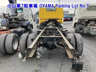 MITSUBISHI CANTER