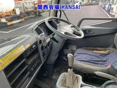 MITSUBISHI FUSO FIGHTER