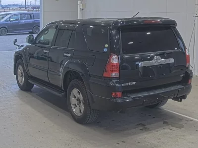 TOYOTA HILUX SURF