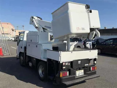 ISUZU ELF