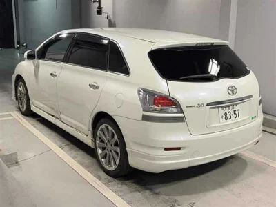 TOYOTA MARK X ZIO