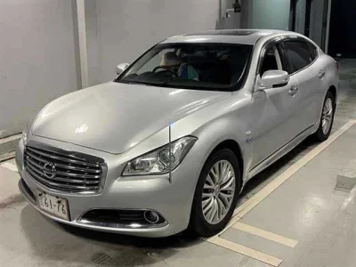 NISSAN CIMA 4