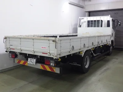 ISUZU FORWARD