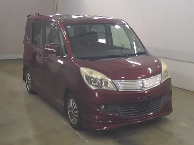 MITSUBISHI DELICA D2