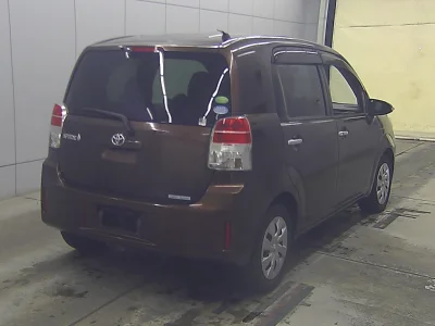 TOYOTA SPADE