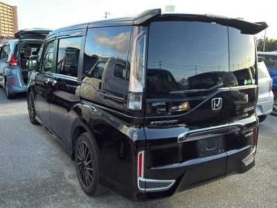 HONDA STEP WAGON