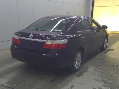 TOYOTA PREMIO