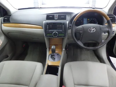 TOYOTA PREMIO