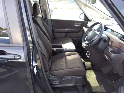 HONDA FREED+