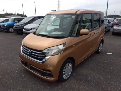 NISSAN DAYZ ROOX