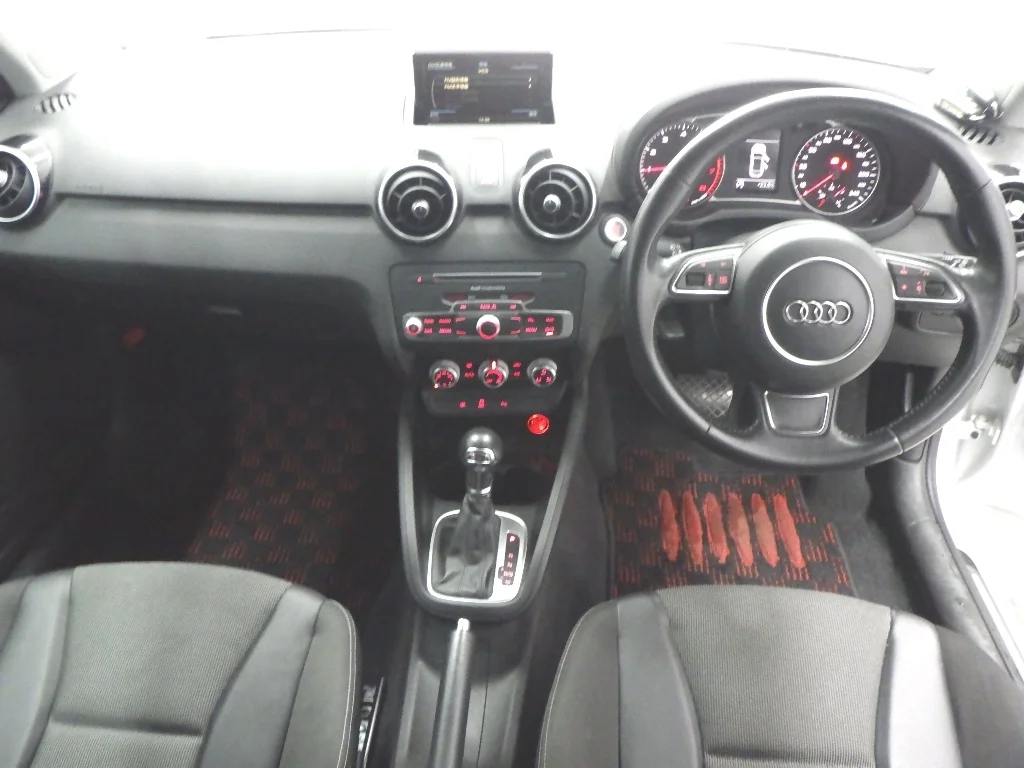 AUDI A1 SPORTBACK 2