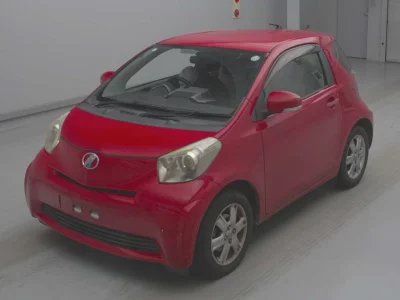 TOYOTA IQ