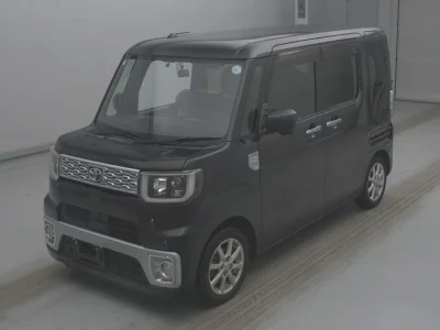 TOYOTA PIXIS MEGA