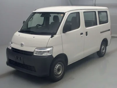 TOYOTA TOWN ACE VAN 1