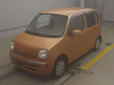 DAIHATSU MOVE LATTE