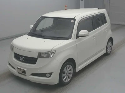 TOYOTA BB