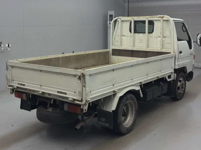 TOYOTA DYNA