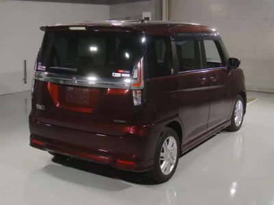 MITSUBISHI DELICA D2