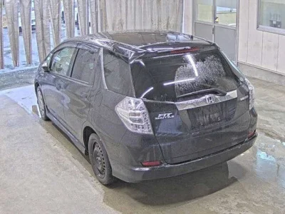 HONDA FIT SHUTTLE