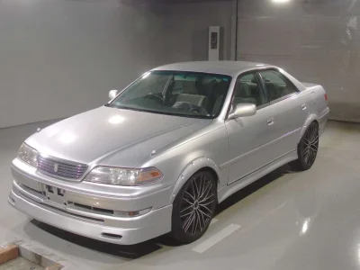 TOYOTA MARK II