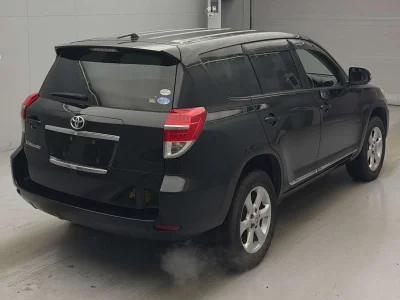 TOYOTA VANGUARD