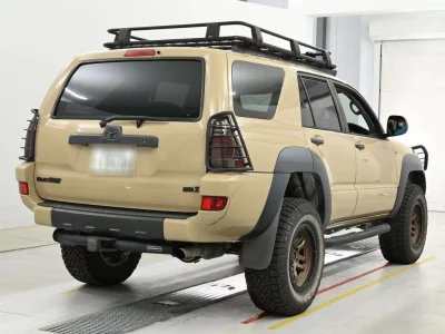 TOYOTA HILUX SURF