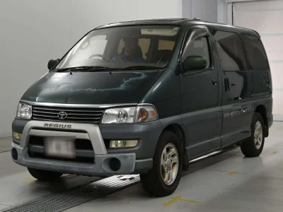 TOYOTA HIACE REGIUS