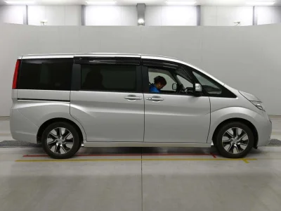 HONDA STEP WAGON