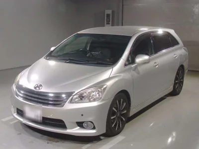 TOYOTA MARK X ZIO