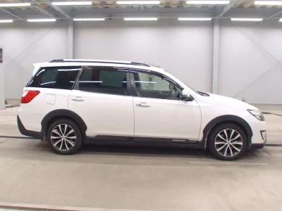 SUBARU EXIGA CROSSOVER 7 2