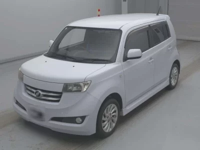 TOYOTA BB