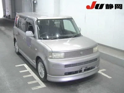 TOYOTA BB