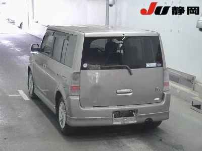 TOYOTA BB