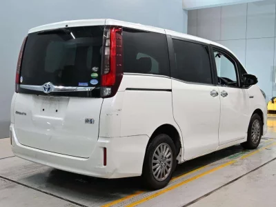 TOYOTA ESQUIRE