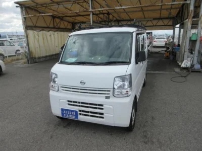 NISSAN CLIPPER VAN