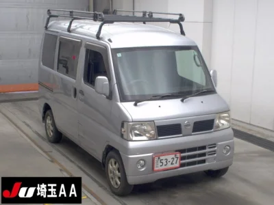 NISSAN CLIPPER VAN