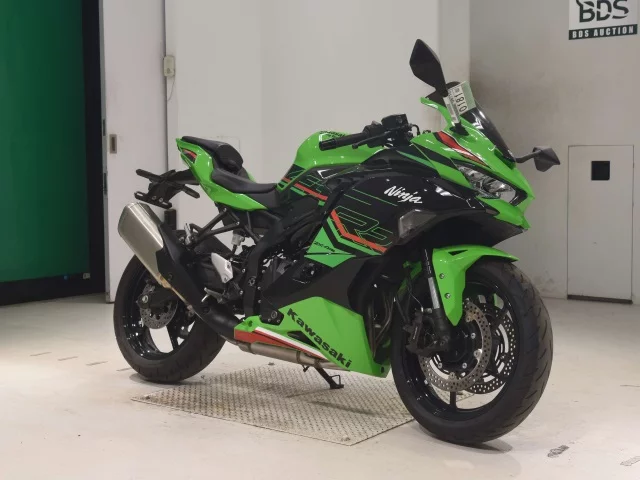Kawasaki ZX-4R SE  с аукциона в Японии