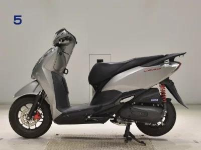 Honda LEAD125-2