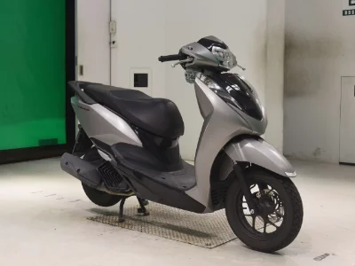 Honda LEAD125-2