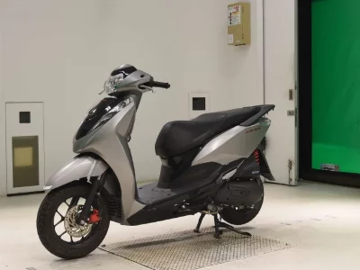 Honda LEAD125-2