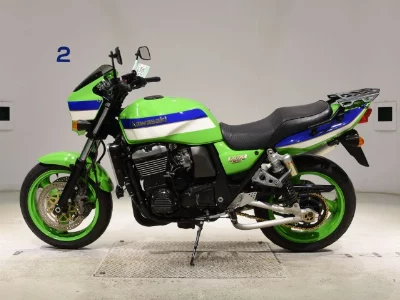 Kawasaki ZRX1100